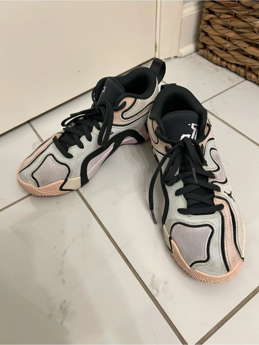 Men’s size 8- Jordan Tatum 3 Sidewalk Chalk Athletic Sneakers